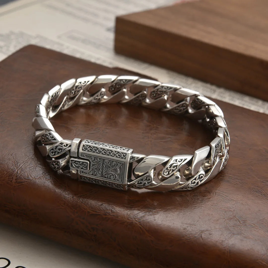 Pulsera León Imperial en Plata 925 Maciza – Diseño Tank Retro de Lujo