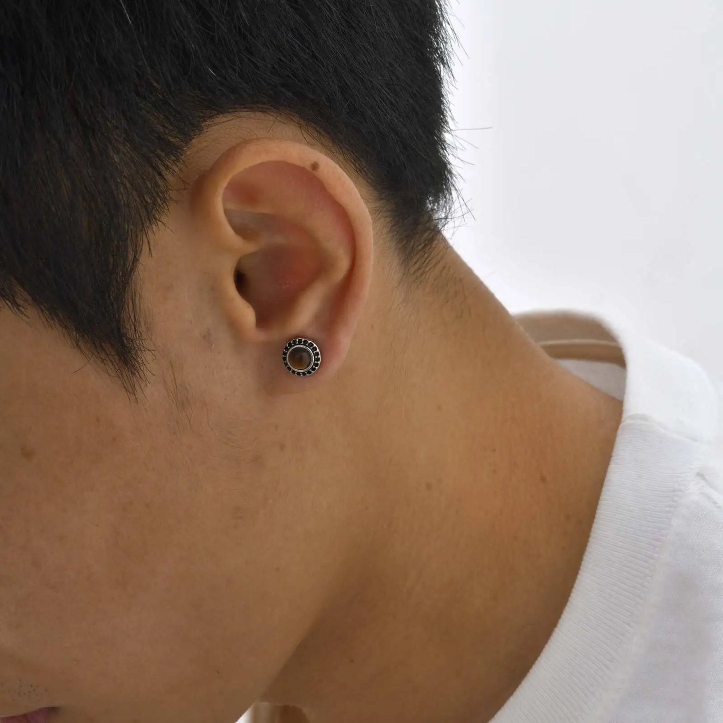 Punk Natural Stone Stud Earrings for Men Boys,Tiger Eye Stone Round Earrings,New Simple Ear Jewelry Gifts